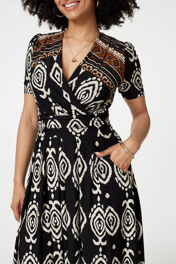 Black And White | Printed 1/2 Sleeve Pleated Wrap Dress