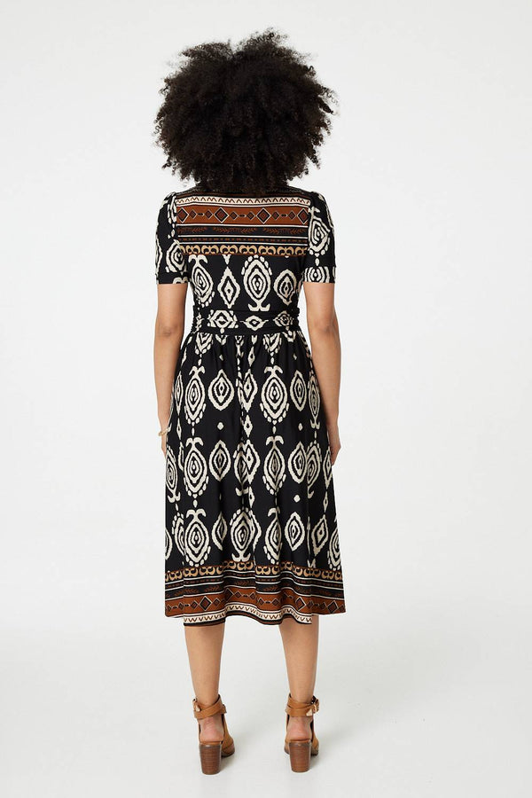 Black And White | Printed 1/2 Sleeve Pleated Wrap Dress