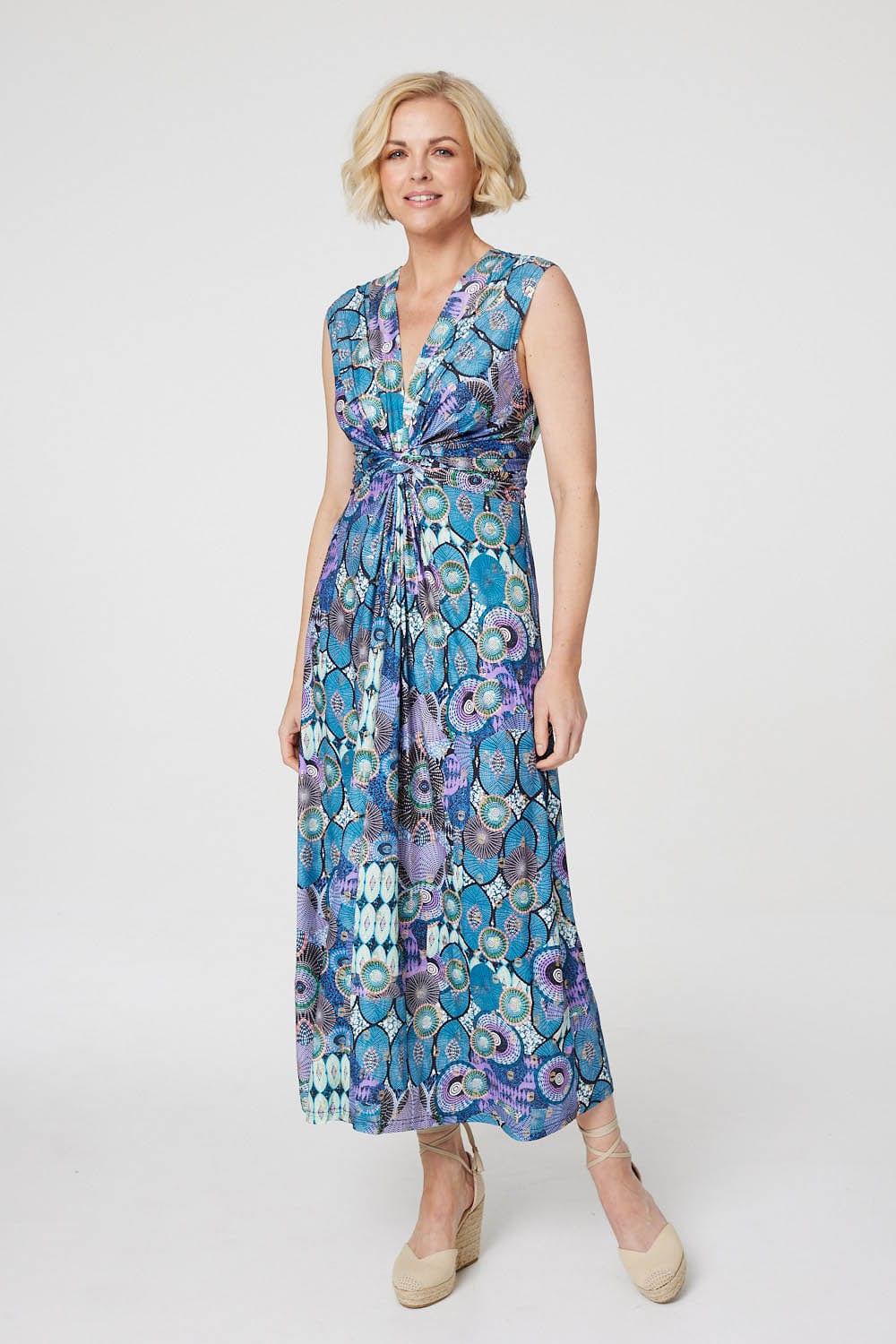 Maxi dress with knot hotsell front detail