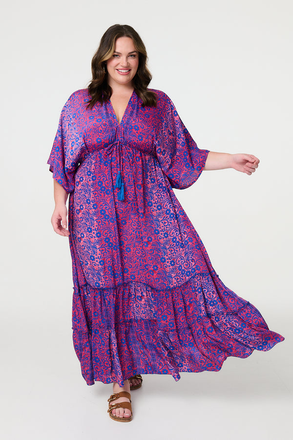 Pink | Floral Batwing Maxi Dress : Model is 5'8"/172 cm and wears UK18/EU46/US14/AUS18