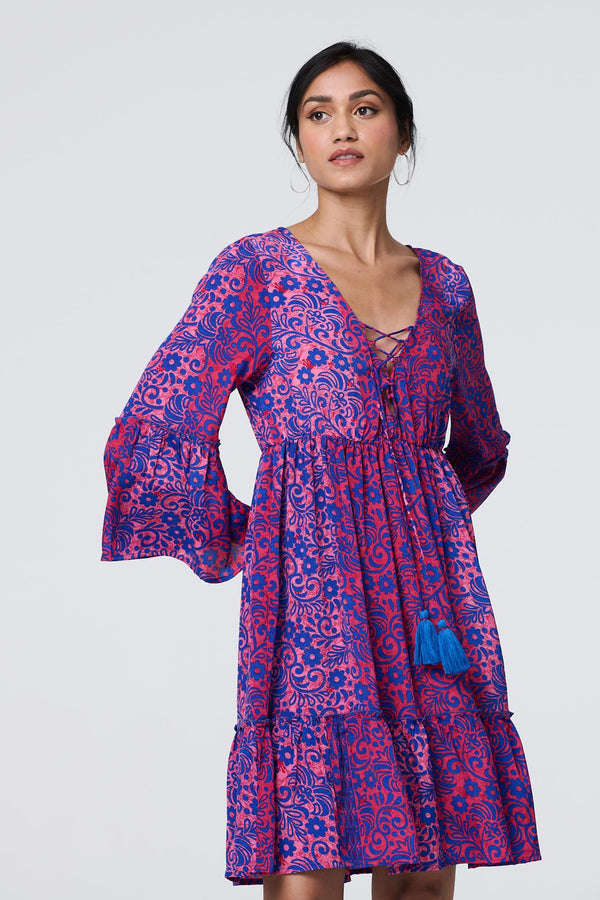 Pink | Paisley Tassel V-Neck Knee Length Dress : Model is 5'8"/172 cm and wears UK8/EU36/US4/AUS8
